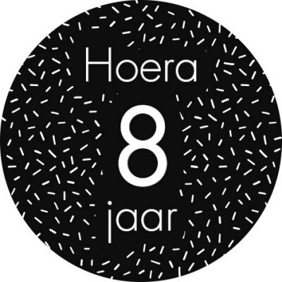 Sticker Hoera 8 jaar (sprinkles)