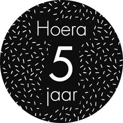 Sticker Hoera 5 jaar (sprinkles)