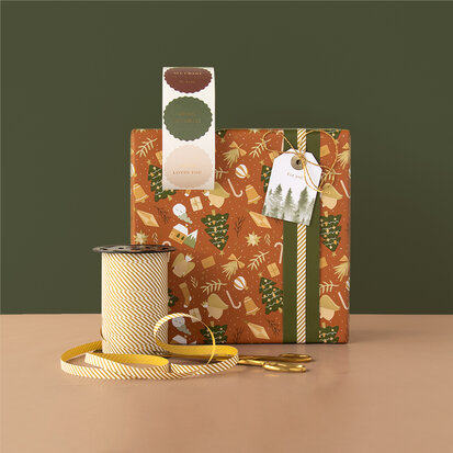 Cadeaupapier X-mas Time cognac - forest green 