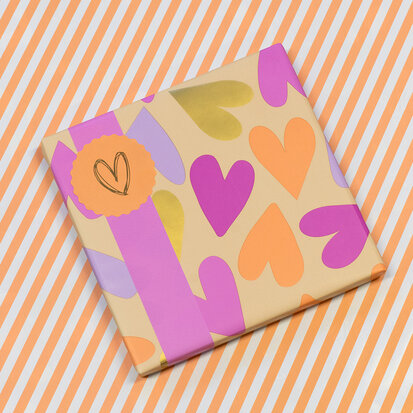 Cadeaupapier Big Hearts Gold - Bright Pink